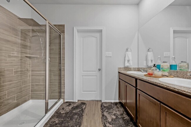 Building Photo - 24715 Oakheath Arbor Ln