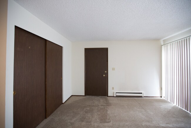 Building Photo - 1714 Evergreen Park Ct SW