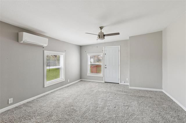 Building Photo - 410 Ayres St