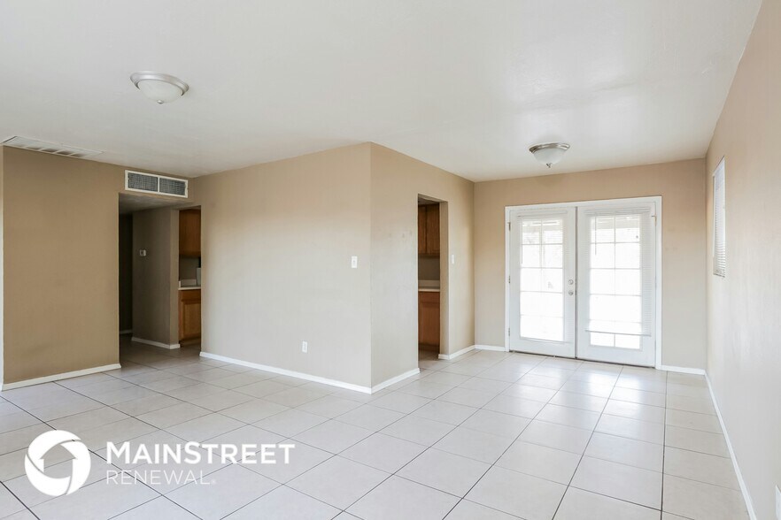 Building Photo - 3154 W Palo Verde Dr