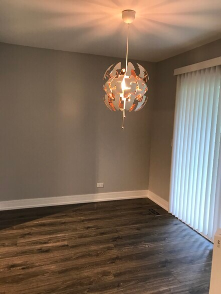 Building Photo - 388 Lambert Dr