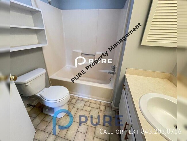 Building Photo - 1141 Shadow Lake Circle H