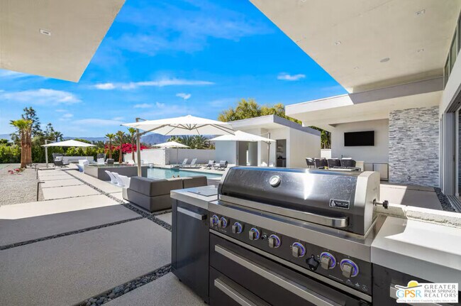 Building Photo - 80883 Elemento Ln