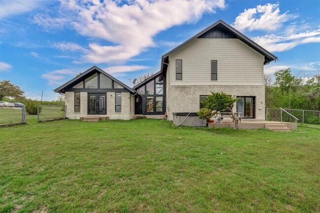 Building Photo - 1201 Co Rd 138