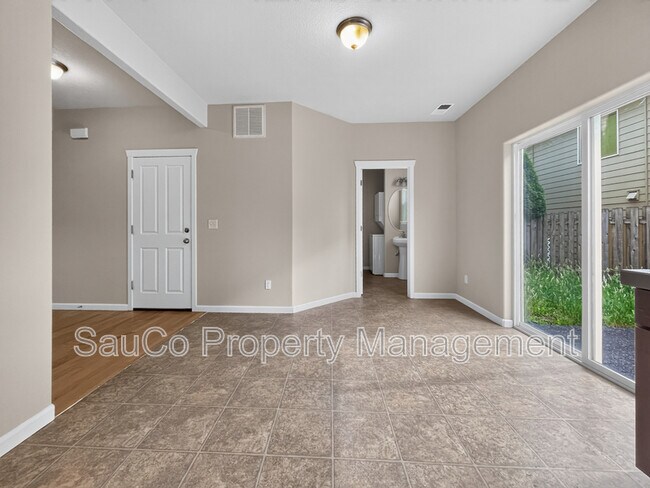 Building Photo - 3069 SW Lanterna Pl