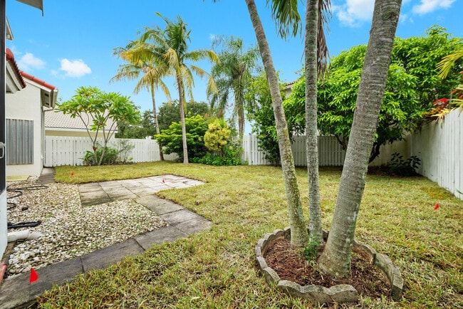 Building Photo - 12665 NW 11th Ct