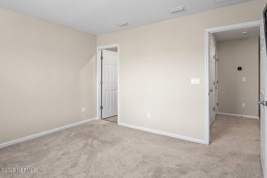 Building Photo - 9787 Fiddleback Ln