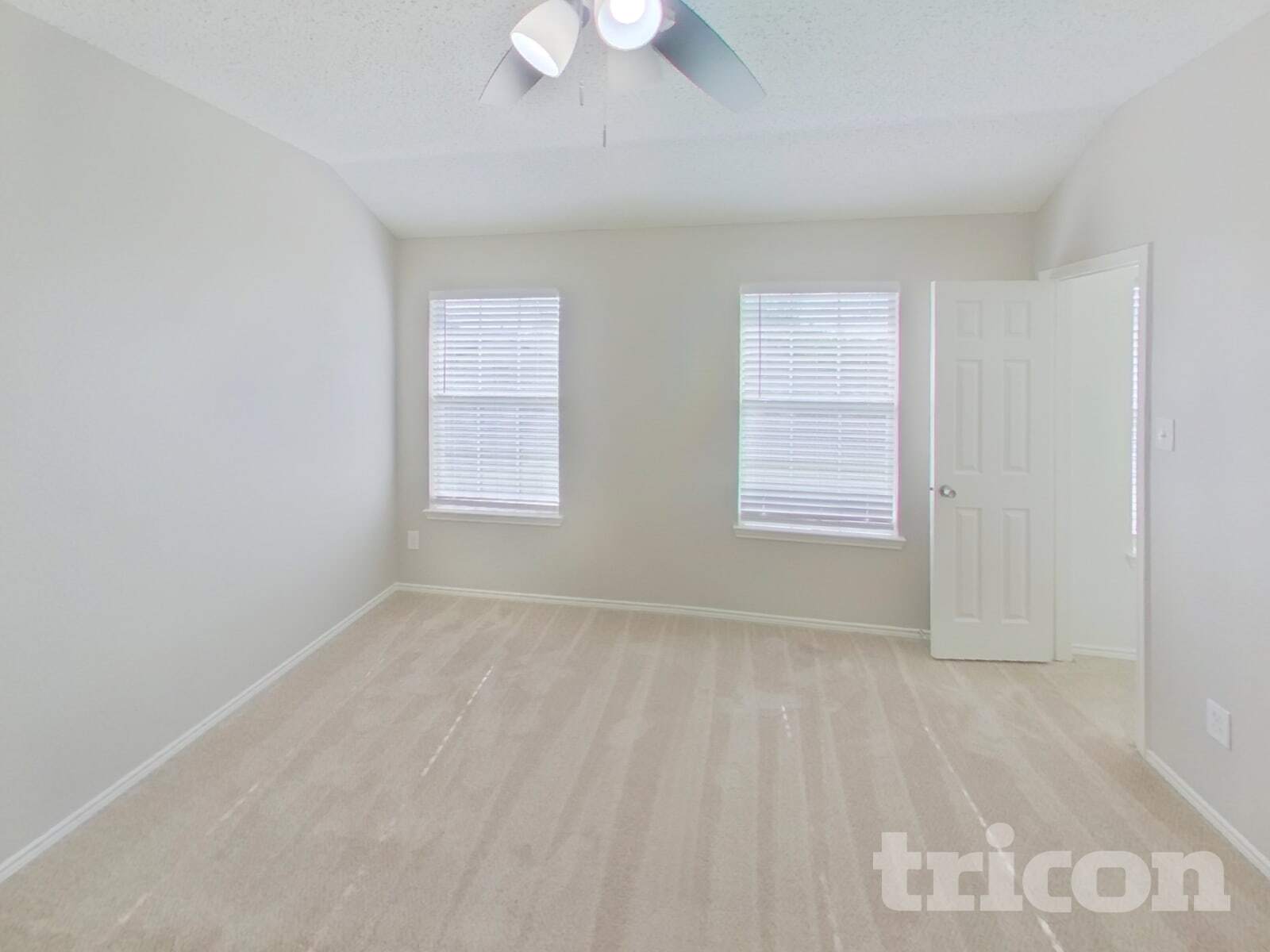 Building Photo - 1626 Rancho Dr