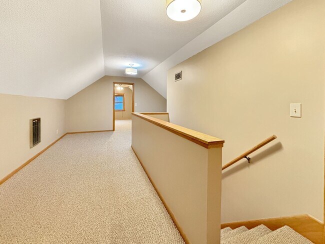 Building Photo - 303 Monroe Ave S