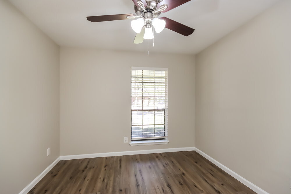 Building Photo - 2210 Dristone Dr