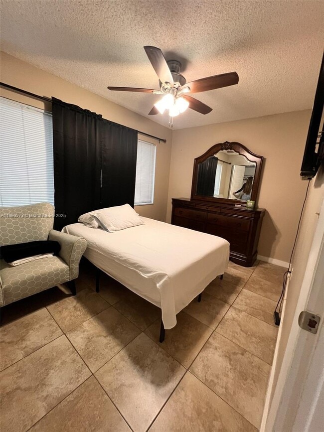 Building Photo - 11394 SW 65th St