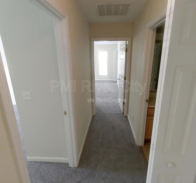 Building Photo - 175 Jardin De Mer Pl