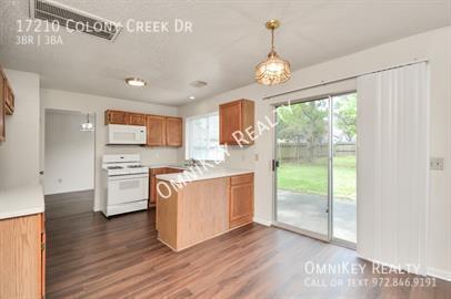 Building Photo - 17210 Colony Creek Dr