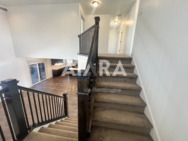 Building Photo - 1788 W Fall Brook Dr