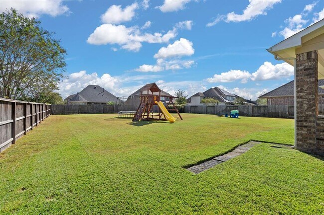 Building Photo - 16916 W Caramel Apple Trail