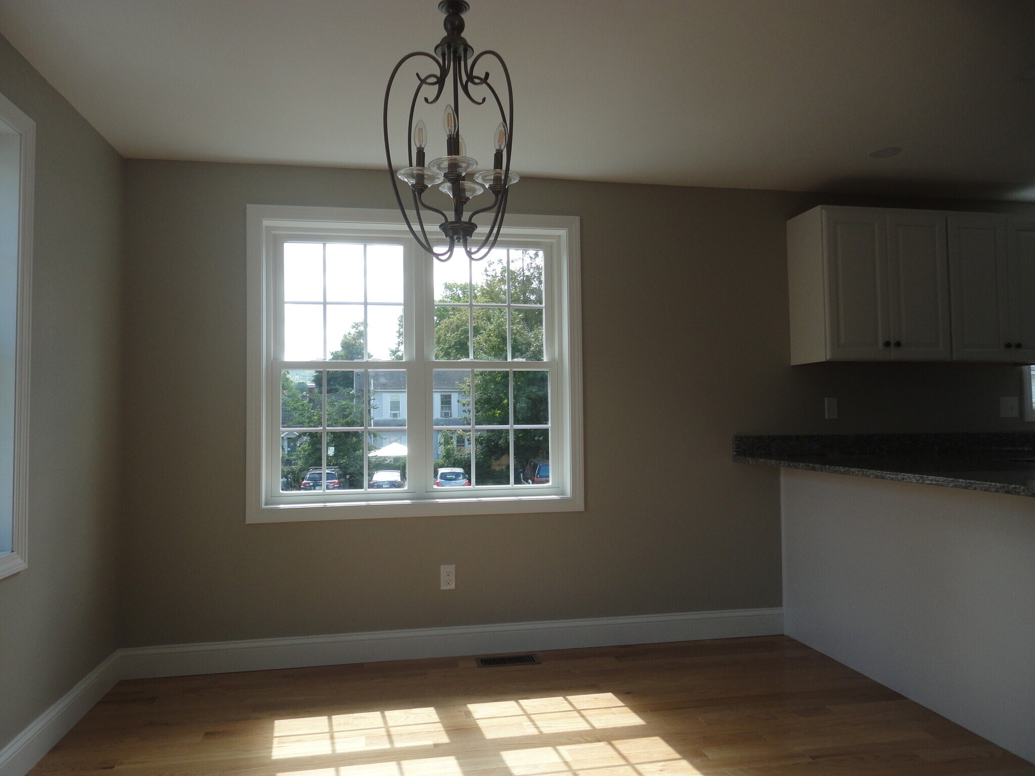 Dinning room - 6 Elm St