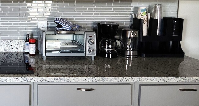 Building Photo - 1803 Tolchester Way