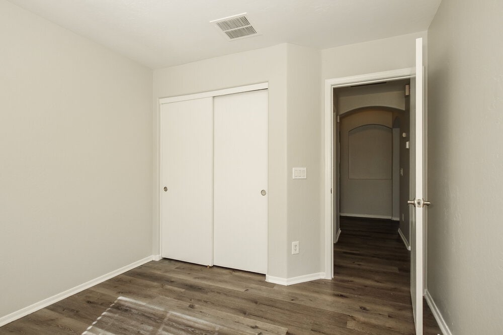 Building Photo - 3565 S 257th Ln