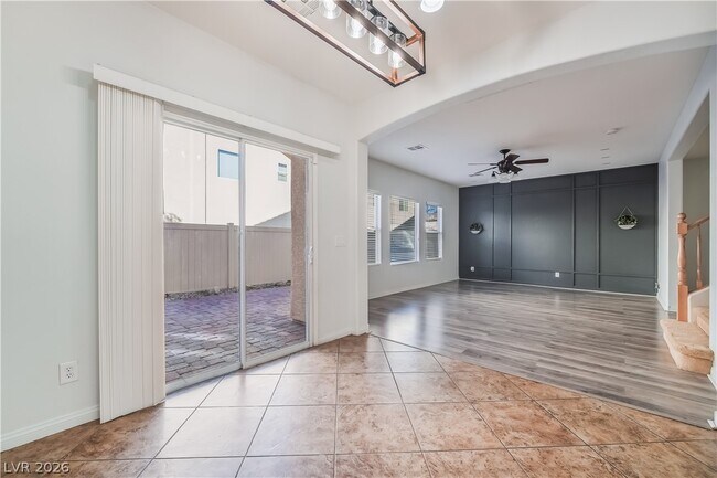 Building Photo - 6572 Polonius Ct