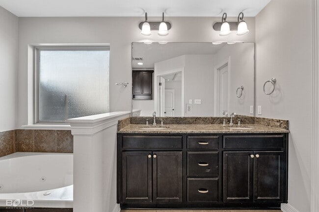 Building Photo - 2370 Tallgrass Cir