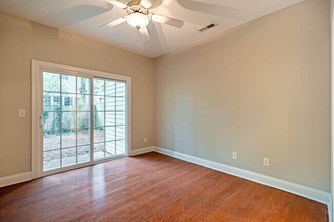 Building Photo - 6301 Grove Estates Terrace