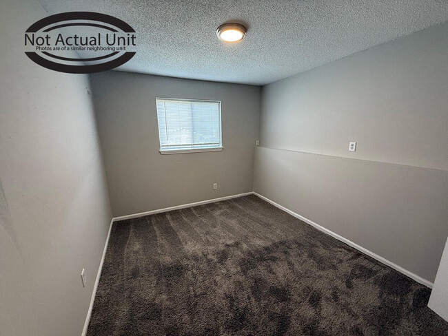 Building Photo - 7301 N Moberly Dr