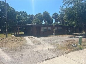 Building Photo - 989 S Fiske Blvd