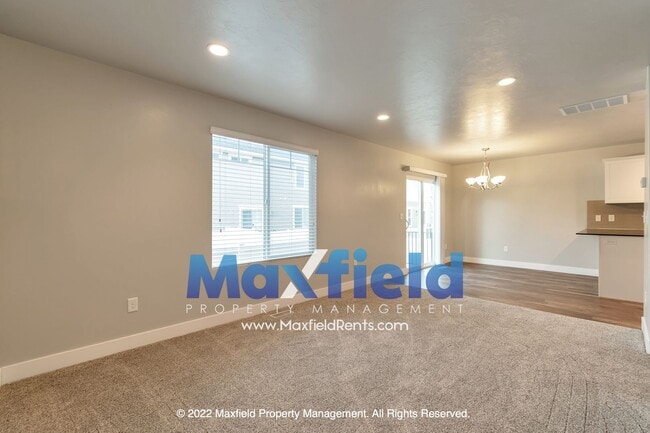 Building Photo - Immaculate 3BD, 3 BA, 2GA Draper townhome with super fast fiber internet