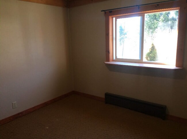 Building Photo - 11 Witherbee Dr