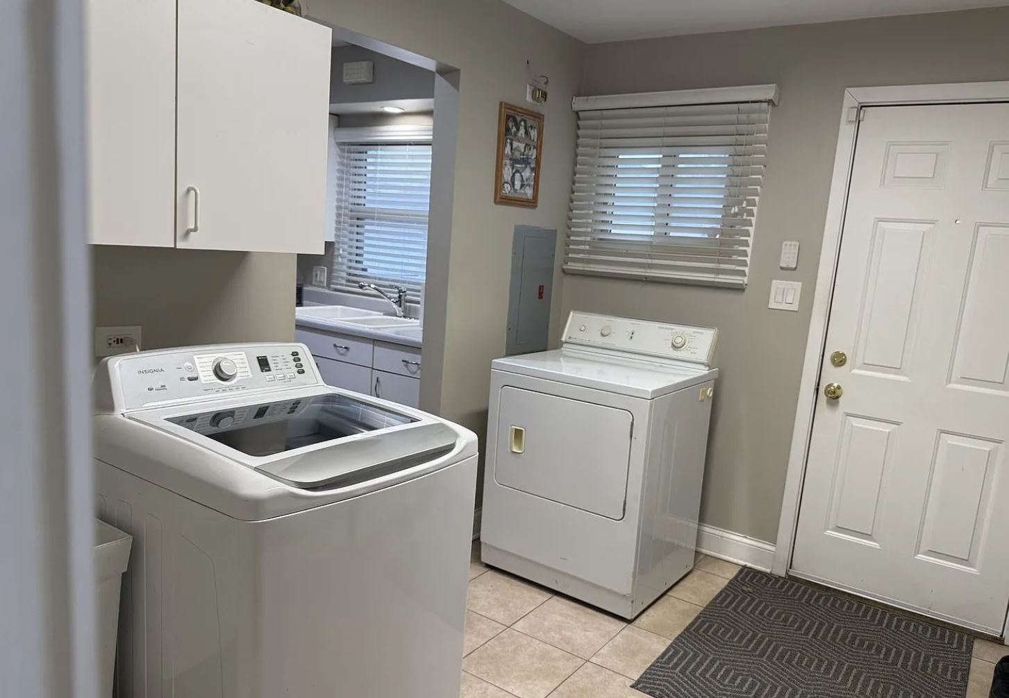 Building Photo - 711 N Kenilworth Ave