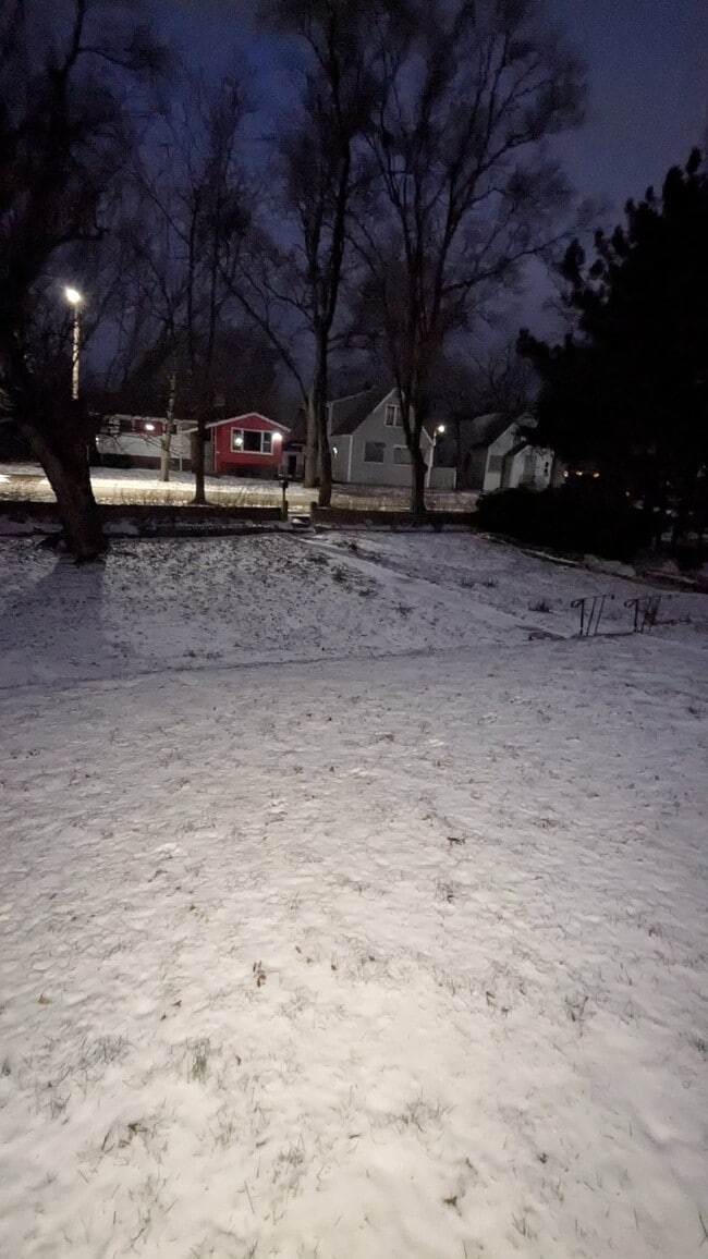 Building Photo - 5309 W 4th Ave