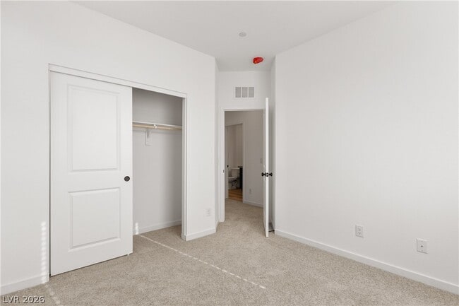 Building Photo - 194 Wewatta Ave