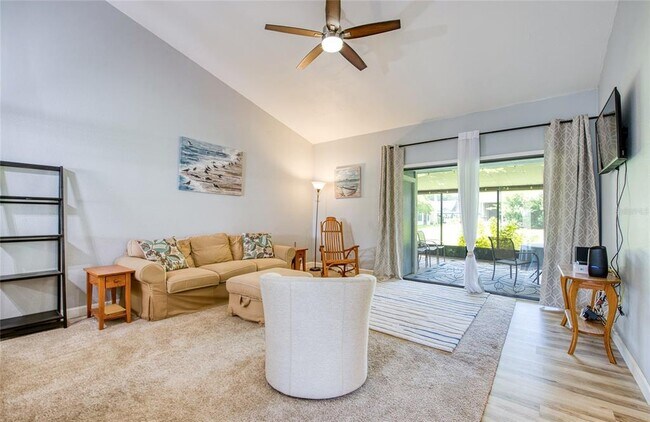Building Photo - 2478 Bentley Dr