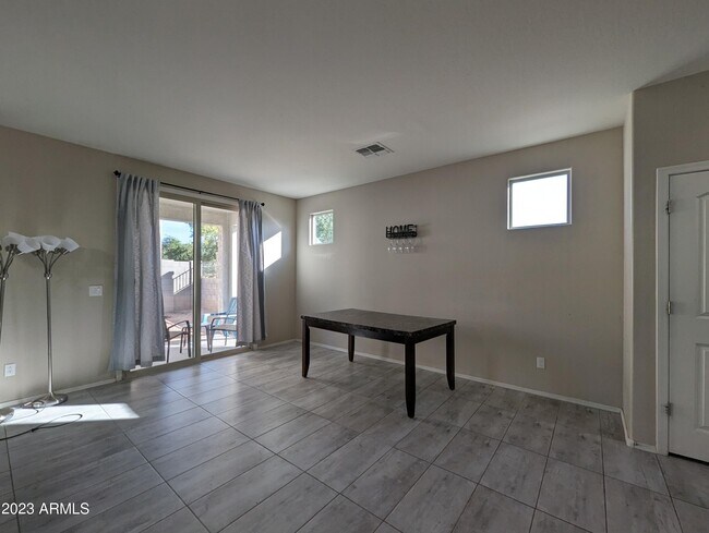Building Photo - 1253 N 166th Ave