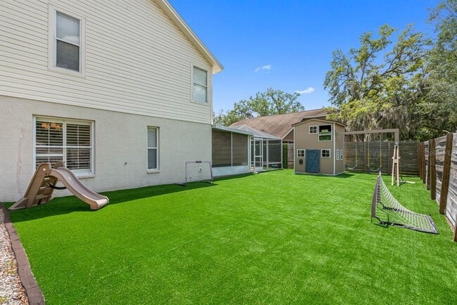Building Photo - 2301 Millcreek Ct