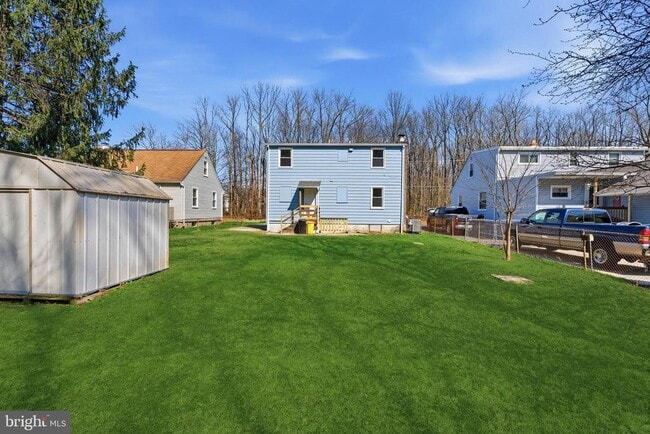 Building Photo - 706 Sue Grove Rd