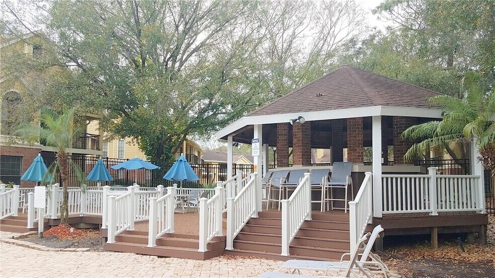 Building Photo - 8724 Mallard Reserve Dr