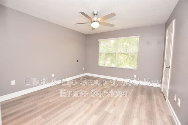 Building Photo - 4052 Mountain Chestnut Way
