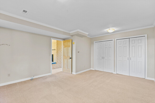 Building Photo - 12135 107th Ave NE