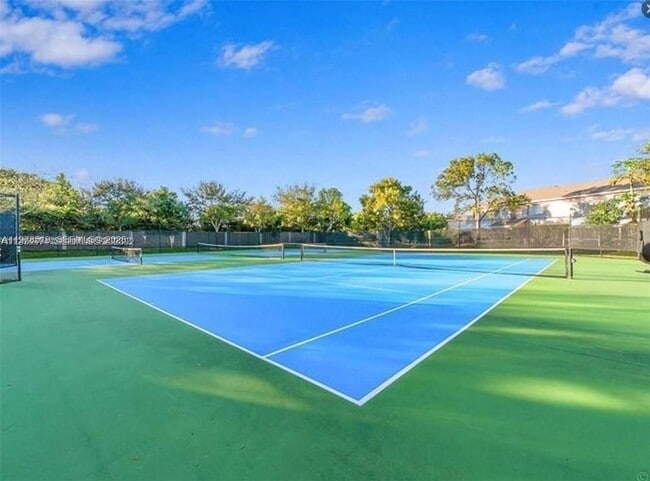 Building Photo - 1213 SW 46th Way