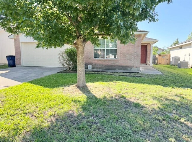 Primary Photo - 109 Gillespie Ln