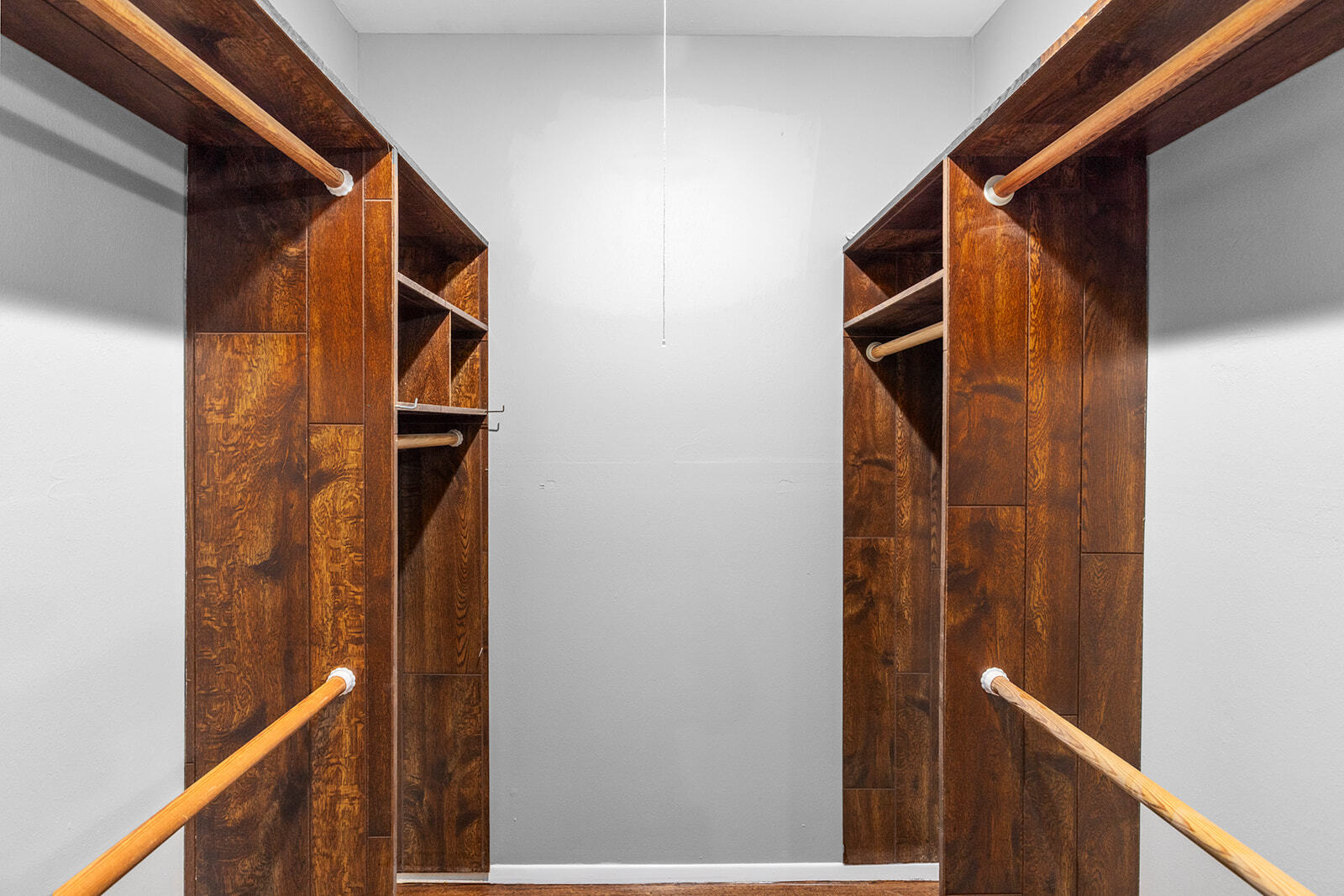 Master Suite Closet - 11178 Crickett Hill Dr