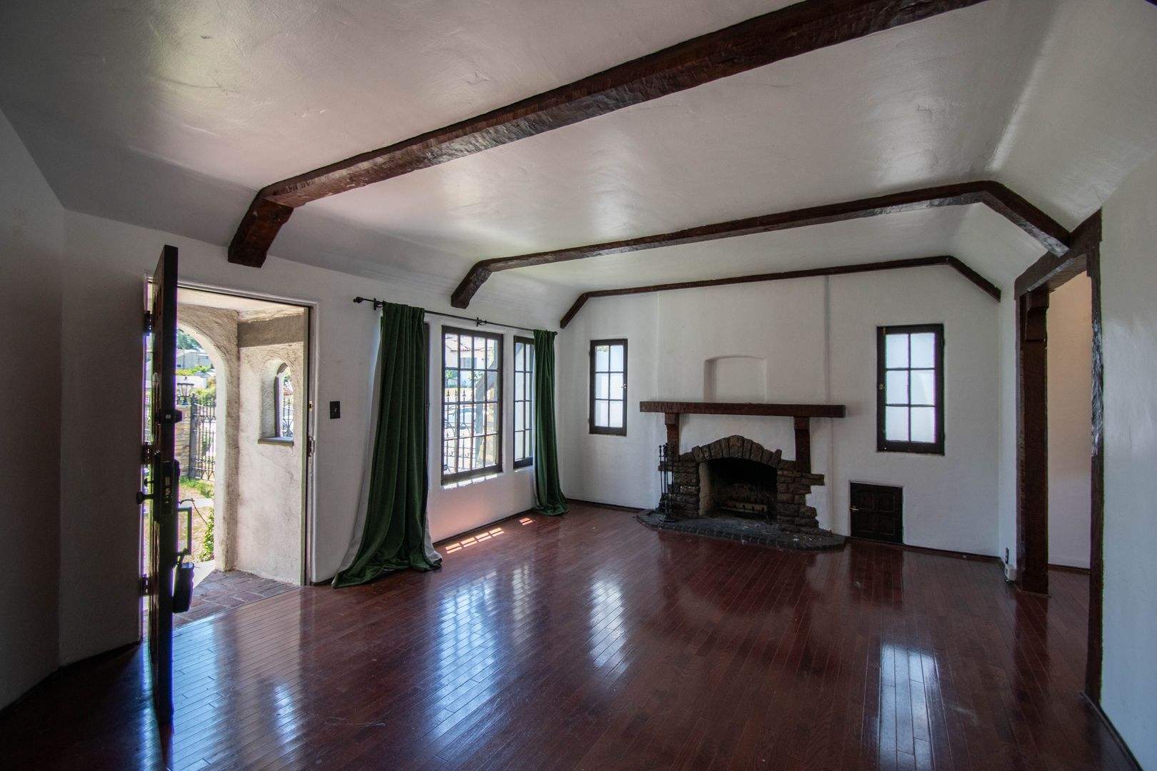 Building Photo - 2906 Griffith Park Blvd