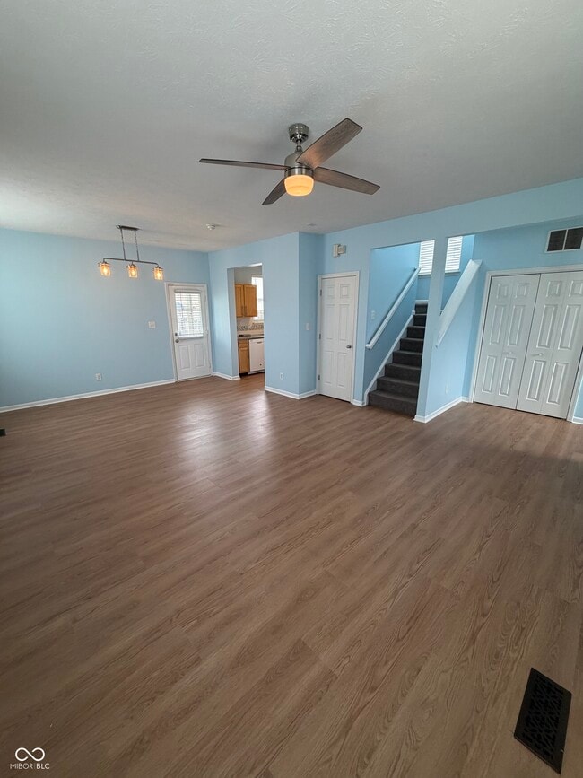 Building Photo - 2516 N College Ave