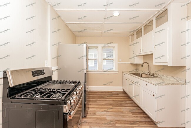 Building Photo - 3679 W 103rd St