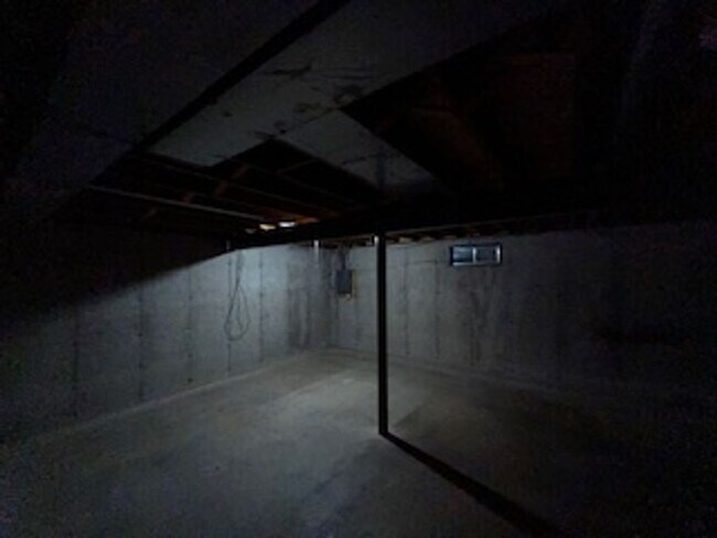Building Photo - 500