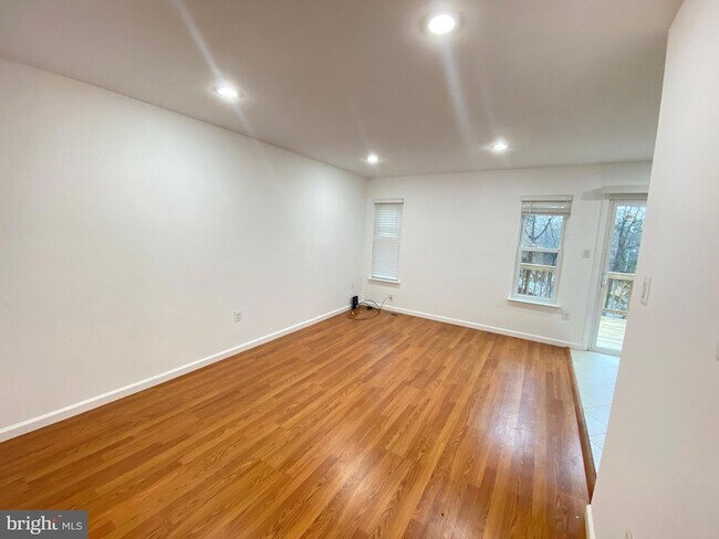 Building Photo - 14817 Winding Loop