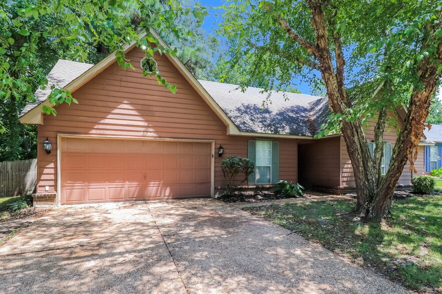 Building Photo - 5686 Richburg Ave