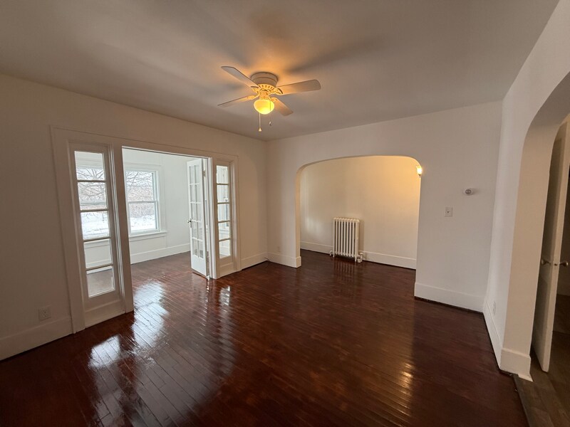 Building Photo - 736 N Pearl St