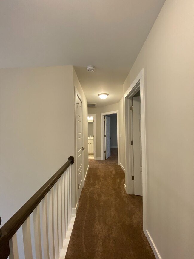 Building Photo - 4 Bedroom Home for Rent in Pinson, AL! Available NOW!